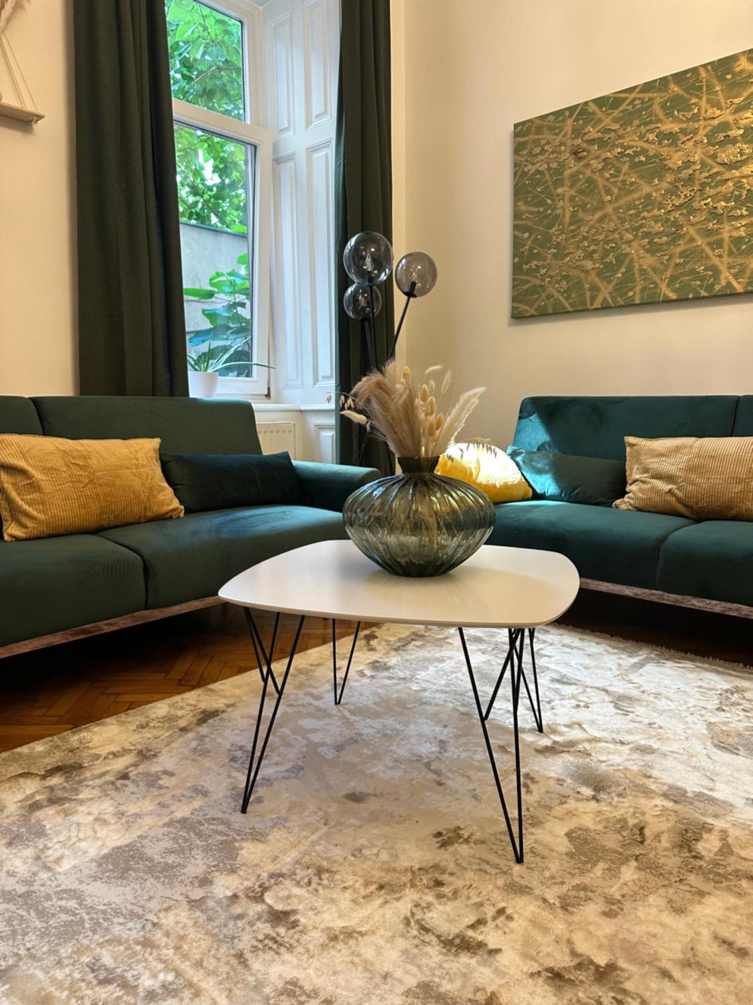 Central Apartment In Viennese Old Building 외부 사진