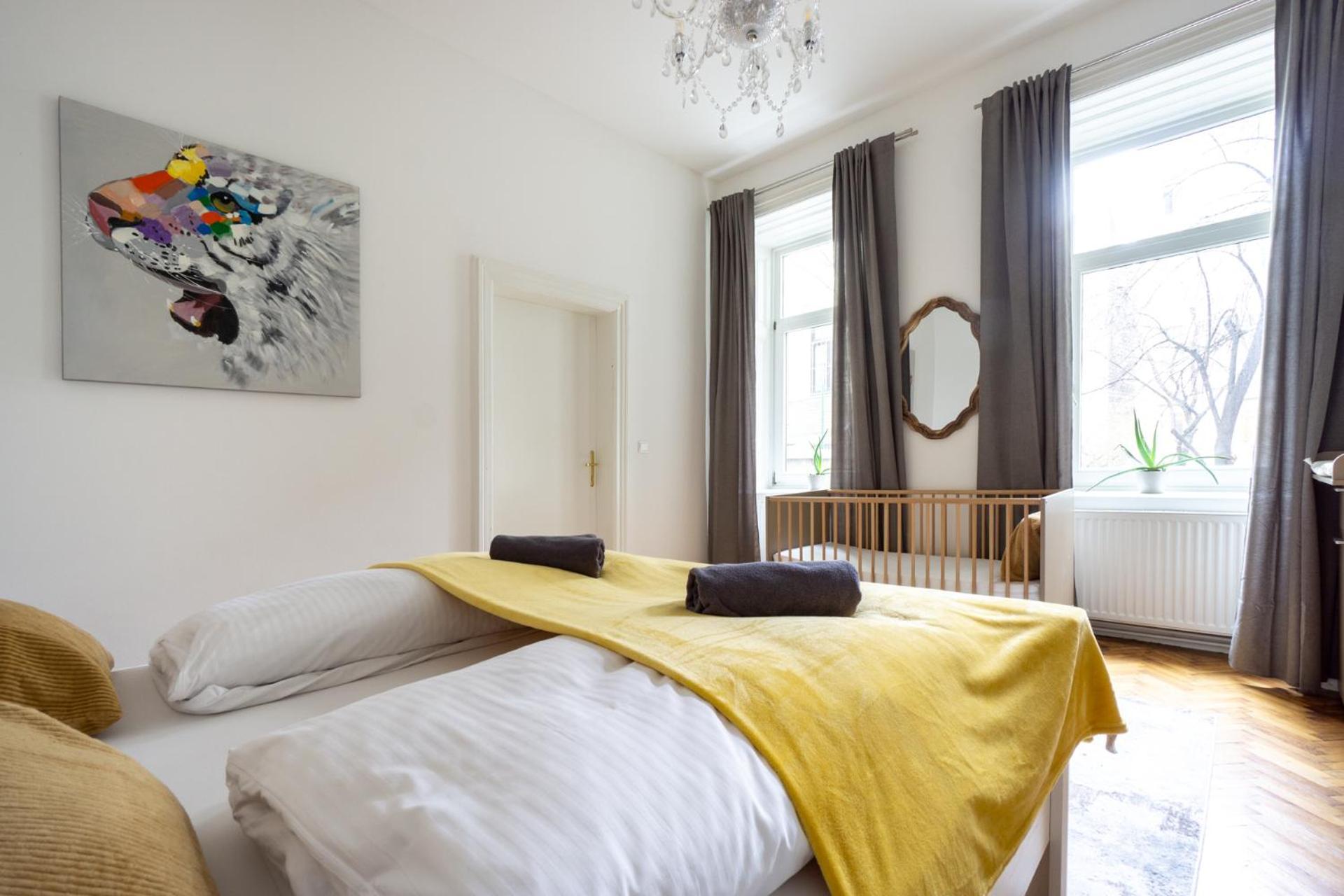Central Apartment In Viennese Old Building 외부 사진