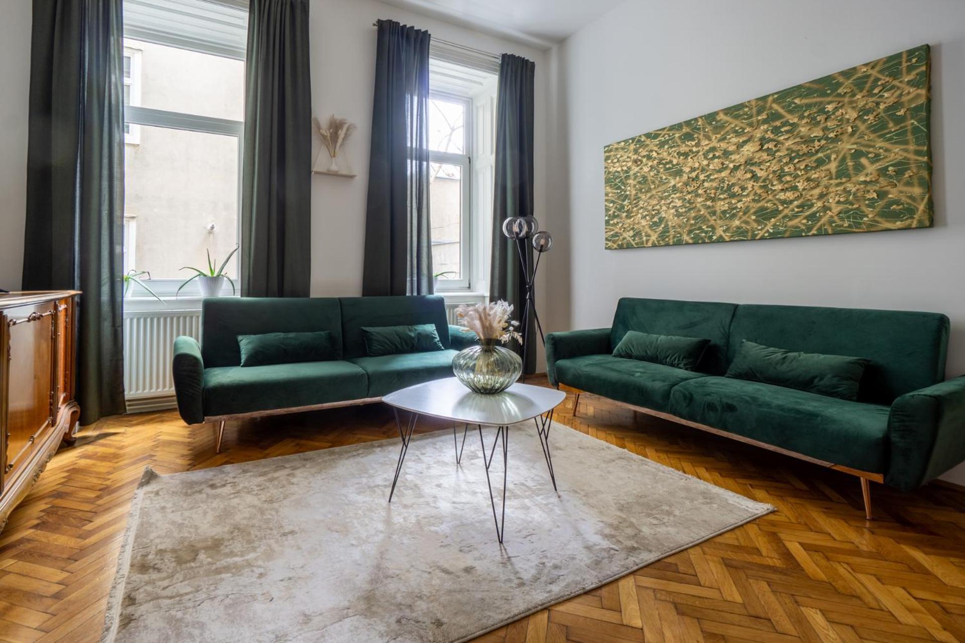 Central Apartment In Viennese Old Building 외부 사진