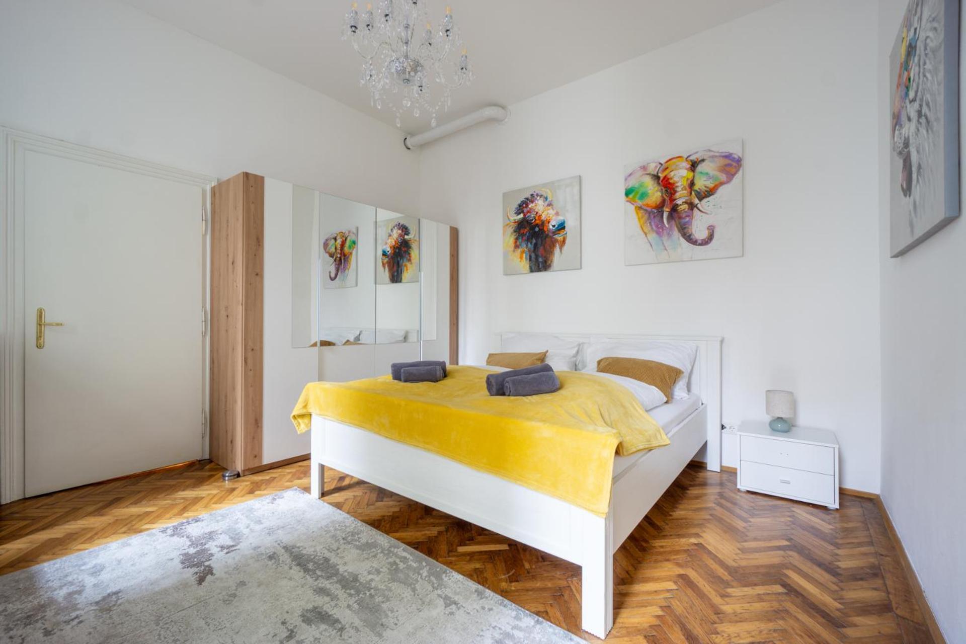 Central Apartment In Viennese Old Building 외부 사진