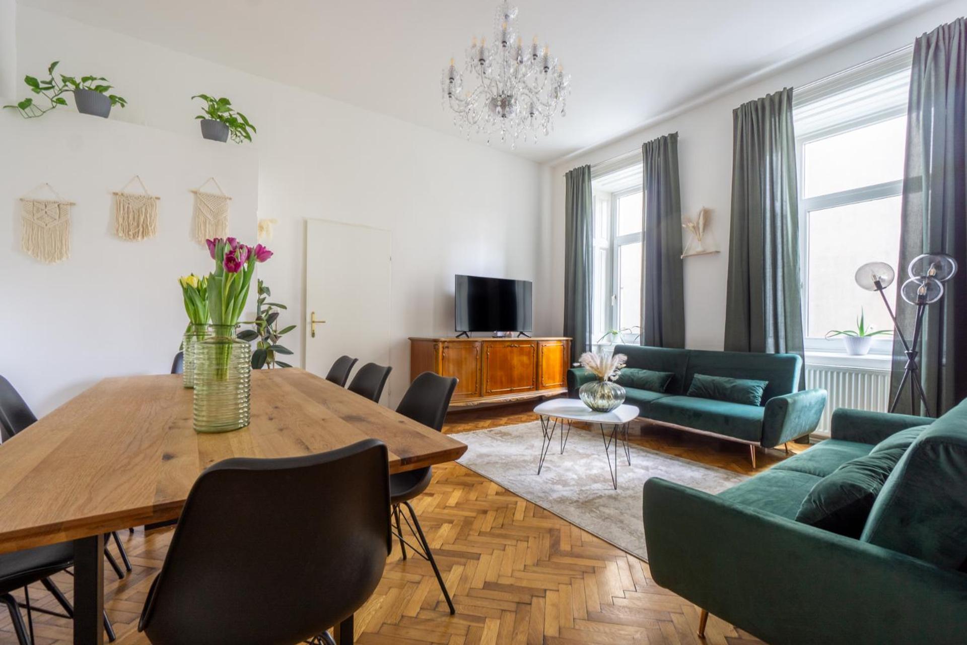 Central Apartment In Viennese Old Building 외부 사진